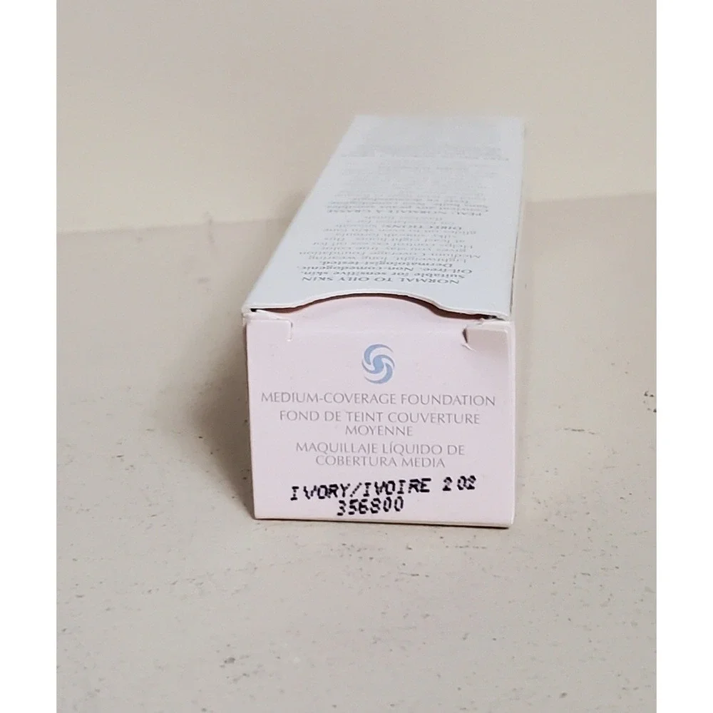 Mary Kay Medium Coverage Foundation Ivory 202 Normal to Oily Skin 1 fl oz